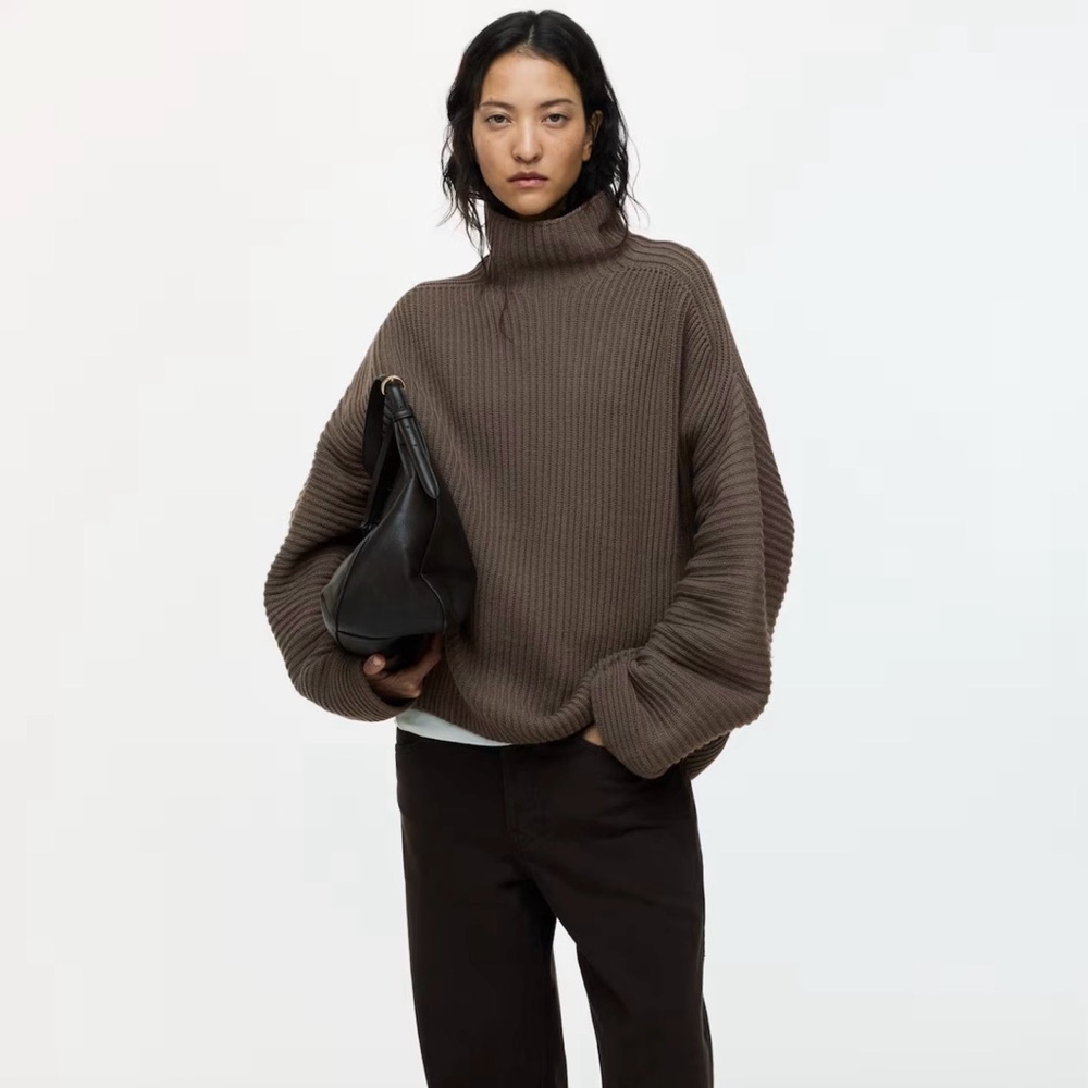 RIB-KNIT WOOL-BLEND SWEATER IN DARK TAUPE NWT SZ MEDIUM‎